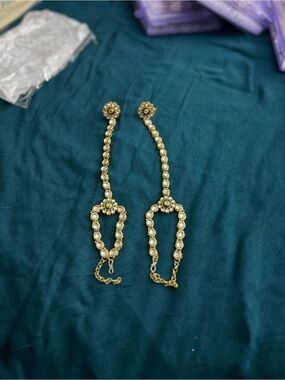 Gold-Tone Green Accent Kundan Hand Chain Bracelet - Women Jewelry
